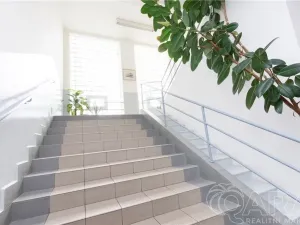 Pronájem kanceláře, Písek, U Vodárny, 614 m2