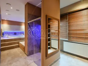 Prodej komerční nemovitosti, Praha - Háje, Květnového vítězství, 1285 m2