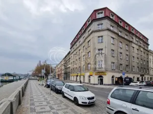 Prodej činžovního domu, Praha - Smíchov, Na bělidle, 2699 m2