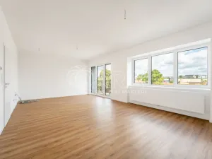 Prodej bytu 3+kk, Brno - Židenice, Bubeníčkova, 80 m2