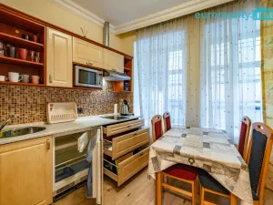 Pronájem ubytování, Karlovy Vary, Libušina, 340 m2
