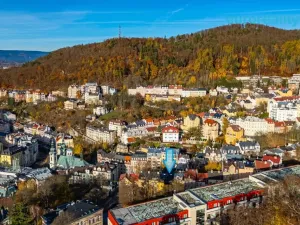 Pronájem bytu 2+1, Karlovy Vary, Libušina, 65 m2