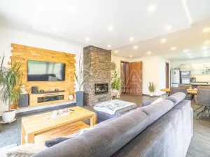 Prodej rodinného domu, Rožmitál pod Třemšínem - Zalány, 180 m2