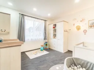 Prodej rodinného domu, Rožmitál pod Třemšínem - Zalány, 180 m2