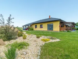 Prodej rodinného domu, Rožmitál pod Třemšínem - Zalány, 180 m2