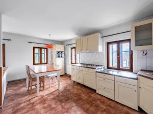 Prodej rodinného domu, Žandov - Radeč, 250 m2
