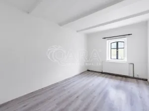 Prodej rodinného domu, Žandov - Radeč, 250 m2