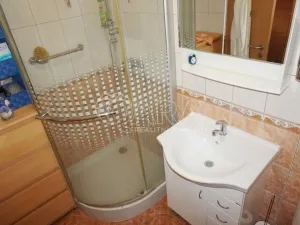 Prodej rodinného domu, Hrochův Týnec, Zámecká, 115 m2