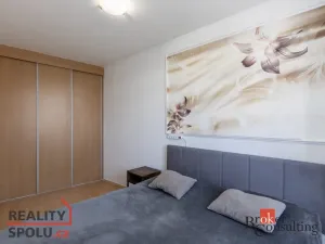 Pronájem bytu 2+1, Břeclav - Poštorná, třída 1. máje, 54 m2