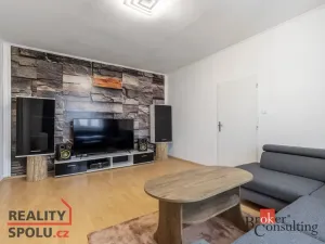 Pronájem bytu 2+1, Břeclav - Poštorná, třída 1. máje, 54 m2