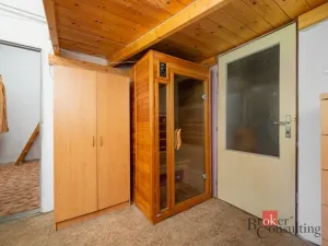 Prodej rodinného domu, Janov nad Nisou, 379 m2