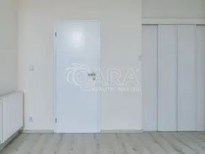 Prodej bytu 5+kk, Holubice, Za Dvorem, 117 m2