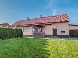 Prodej rodinného domu, Pržno, 197 m2