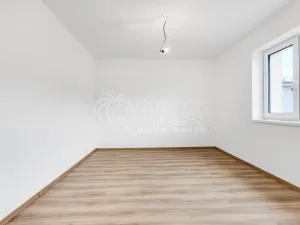 Prodej bytu 2+kk, Kunčice nad Labem, 79 m2