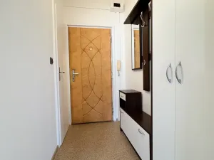 Pronájem bytu 1+1, Hořice, Pod Lipou, 38 m2