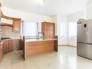 Prodej rodinného domu, Jesenice, Papoušková, 695 m2