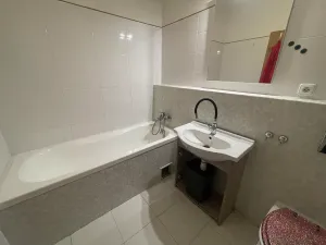 Pronájem bytu 2+kk, Praha - Michle, V dolině, 50 m2