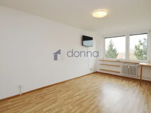 Pronájem bytu 2+kk, Praha, Uherská, 45 m2