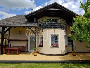 Prodej rodinného domu, Srubec, 334 m2