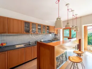 Pronájem rodinného domu, Statenice, Ke Kulnám, 191 m2