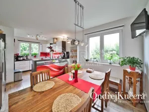 Prodej rodinného domu, Kostelec nad Labem, K Jahodovce, 140 m2