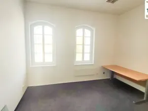Pronájem kanceláře, Mariánské Lázně - Úšovice, U Mlékárny, 64 m2