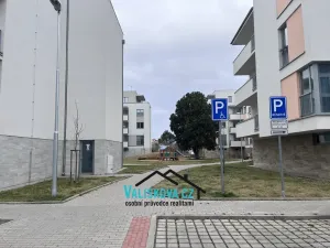 Pronájem bytu 3+1, Kroměříž, Velehradská, 89 m2