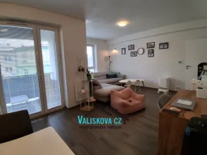 Pronájem bytu 3+1, Kroměříž, Velehradská, 89 m2