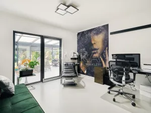 Prodej rodinného domu, Kamenice - Struhařov, 145 m2