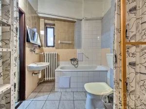 Prodej bytu 4+1, Praha - Malá Strana, Malostranské náměstí, 91 m2