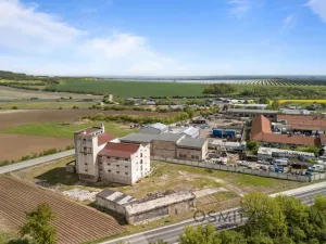 Prodej skladu, Nová Ves, 3671 m2