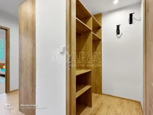 Prodej bytu 3+kk, Praha - Lhotka, Novodvorská, 69 m2