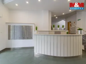 Pronájem kanceláře, Praha, Podbabská, 14 m2