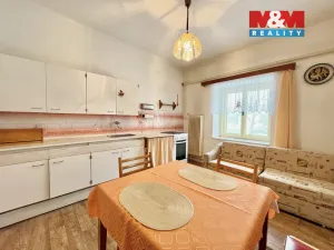 Prodej rodinného domu, Třebařov, 216 m2