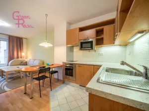 Pronájem bytu 2+kk, Brno, Zderadova, 51 m2