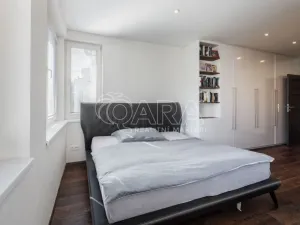 Prodej rodinného domu, Slaný, Vepřkova, 440 m2