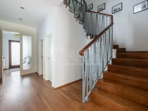 Prodej rodinného domu, Statenice, Zelená, 285 m2