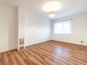 Prodej rodinného domu, Nová Ves - Staré Ouholice, 122 m2
