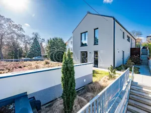 Pronájem bytu 2+kk, Roztoky, Wolkerova, 48 m2