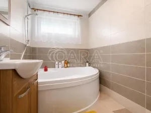 Prodej rodinného domu, Rožmitál pod Třemšínem, U stromovky, 137 m2