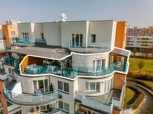 Prodej bytu 2+kk, Praha - Letňany, Tupolevova, 70 m2