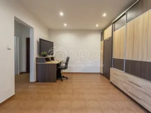 Pronájem bytu 1+1, Svoboda nad Úpou, Rýchorské sídliště, 34 m2