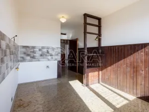 Prodej bytu 3+1, Praha - Vinohrady, Krátká, 79 m2