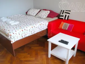 Pronájem bytu 1+1, Praha - Staré Město, Melantrichova, 34 m2