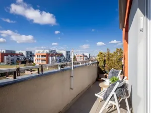 Prodej bytu 2+kk, Praha - Pitkovice, Májovková, 67 m2