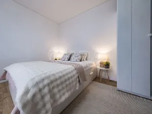 Prodej bytu 2+1, Unhošť, Komenského, 52 m2