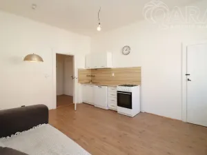 Pronájem bytu 2+1, Praha - Břevnov, Veleslavínská, 69 m2