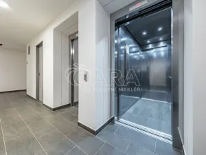 Pronájem bytu 1+kk, Praha - Hloubětín, Poděbradská, 39 m2