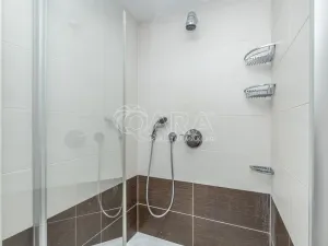 Prodej rodinného domu, Zbuzany, Lomená, 162 m2