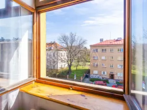 Pronájem bytu 2+kk, Praha - Nusle, Táborská, 57 m2